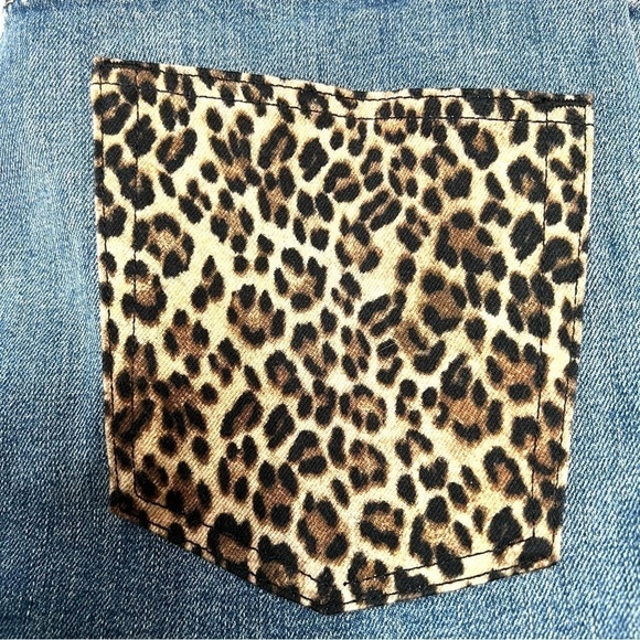 Alice + Olivia Amazing High Rise Girlfriend Slim Straight Animal Print Jeans 32 - Picture 8 of 16